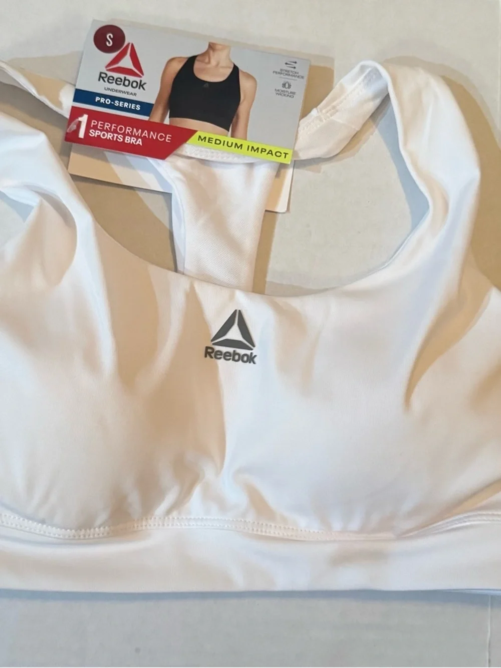 Reebok Womens Medium Impact Pro-Series Interlock Sports Bra